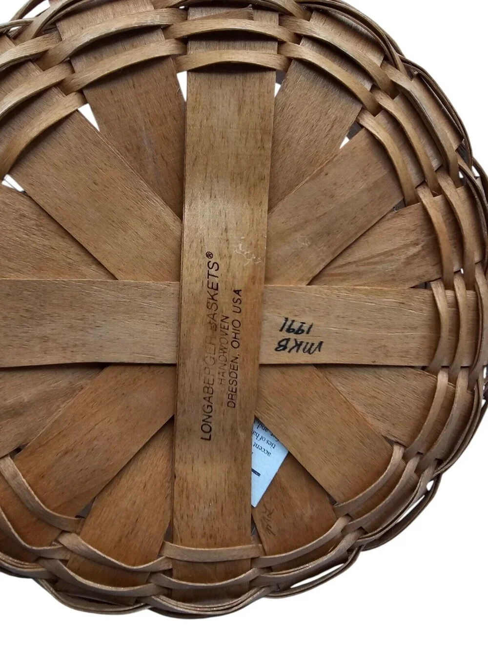 vintage Longaberger round darning basket with leather handles